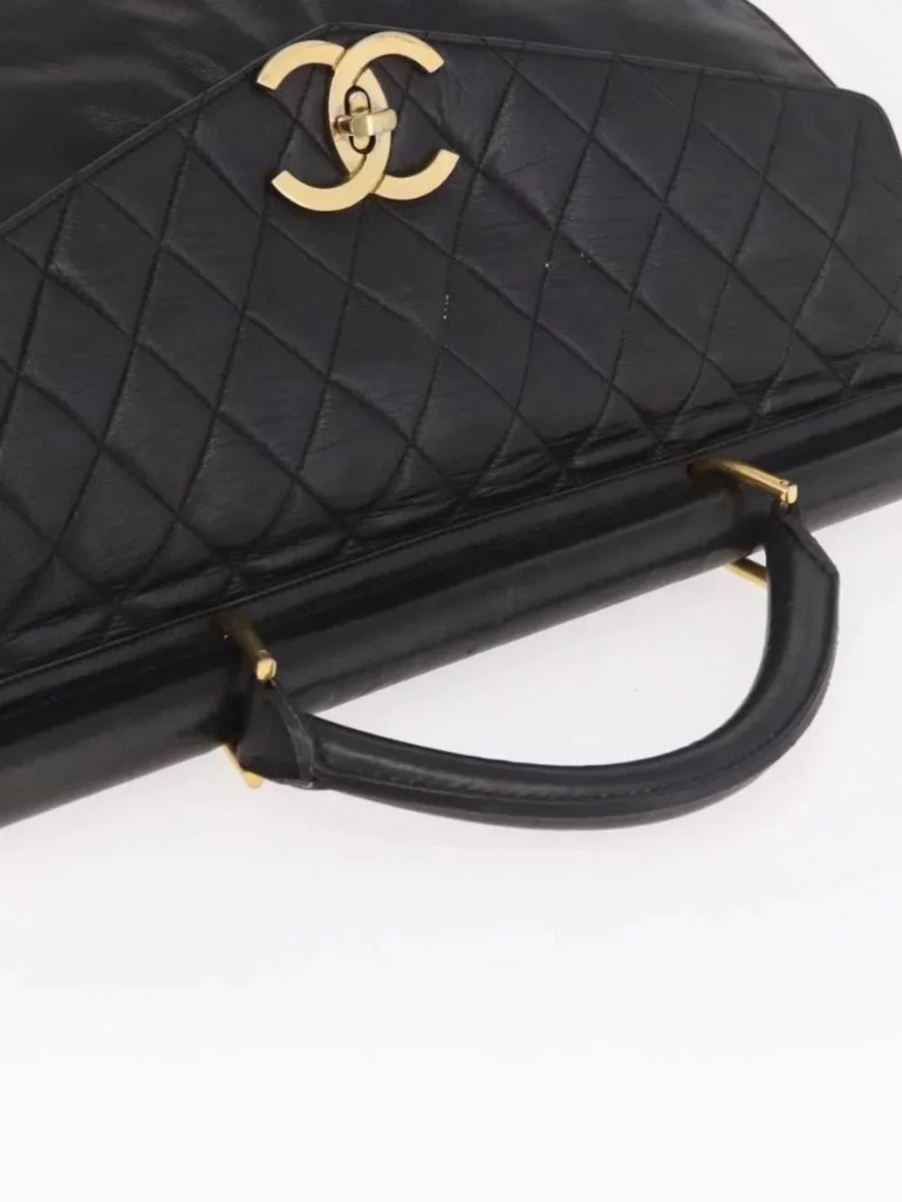 CHANEL Matelasse Hand Bag Lamb Skin Black Gold CC Auth 183326A